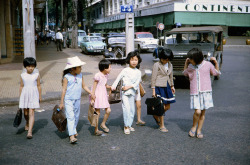 amazingvietnam:  Children go to school - Saigon 1965 Trẻ em đi học - Sài Gòn 1965 source :manhhai 