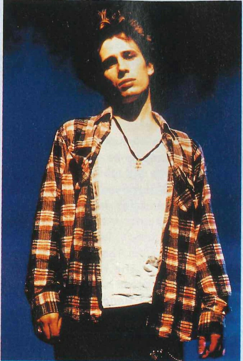 1991 babyyyy✌🏻loving all the grunge vibes in Zara atm - picked