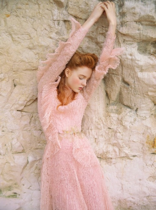 totallyinlovewithfashion: Madison Stubbington in “Siren Song” by Erik Madigan Heck for Harper’s Baza