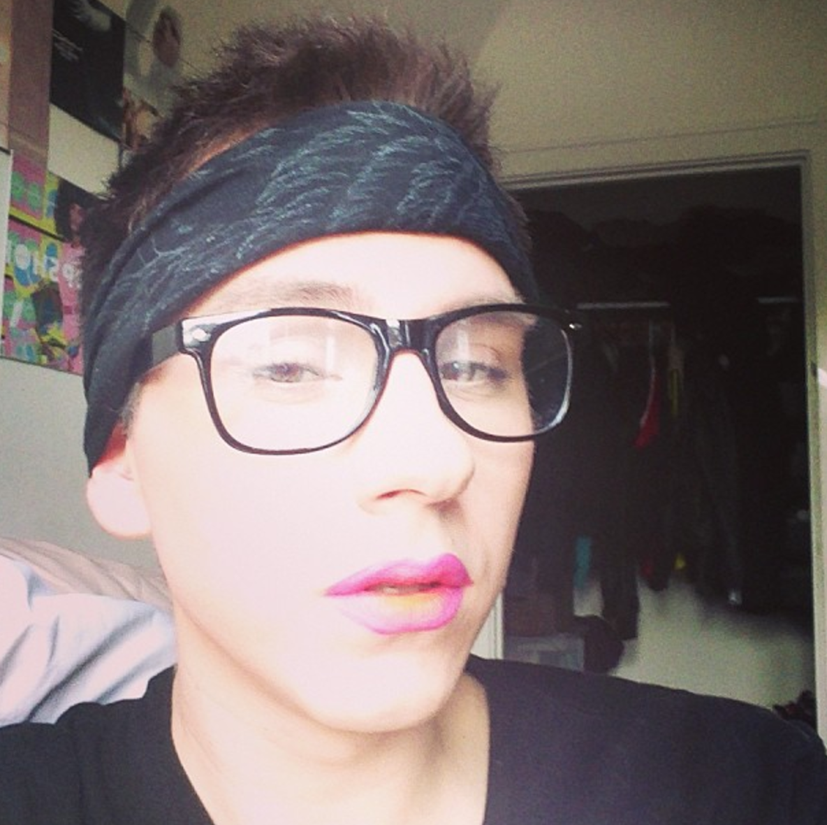 notkilljoy: vintage trix in boy makeup gives me so much life tbh
