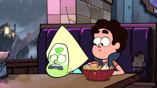 universetrain:  Steven is trying to cheer up Peridot.  omg <3 <3 <3