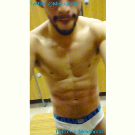betosgaylatinmenfan:  Follow my friend Mexcam01.  Super nice guy with a huge cock.https://twitter.com/Mexcam01Beto’s Cornerhttp://betosgaylatinmenfan.tumblr.com/