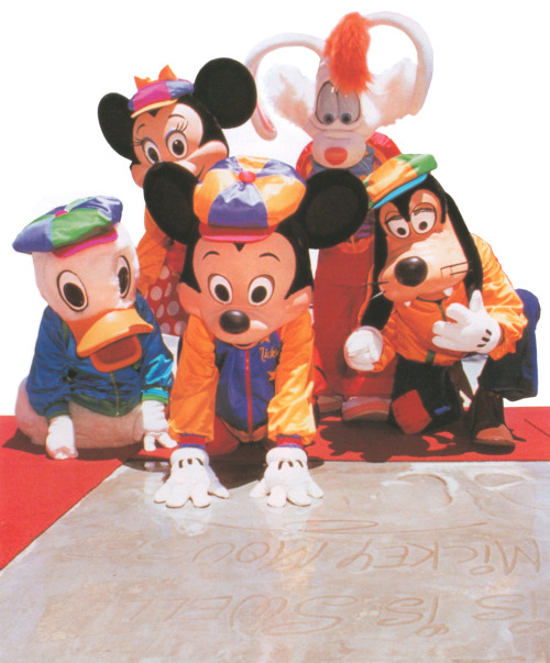 Mickey, Minnie, Goofy, Donald & Roger at Disney MGM Studios - 1989