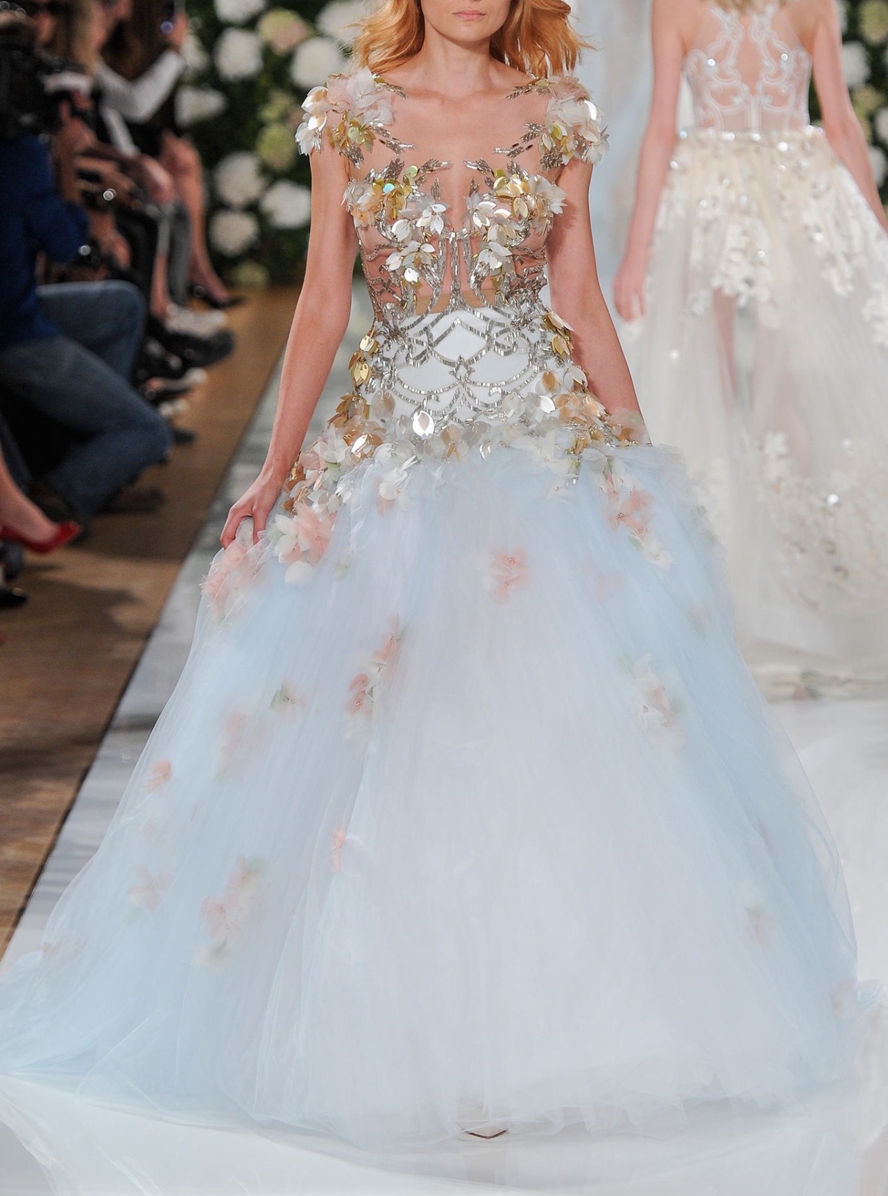 belleamira:  Florals Valentin Yudashkin Spring 2015 Ready-to-Wear 