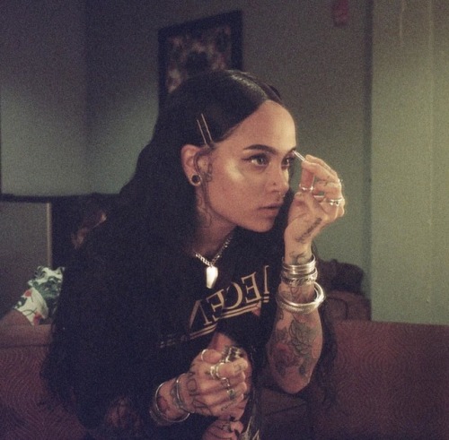 https://lvtus.tumblr.com/post/169893352946