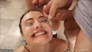 blowbanged:  OH MY FUCKING GOD … DAMN!! i would came 2 times If I were one of them