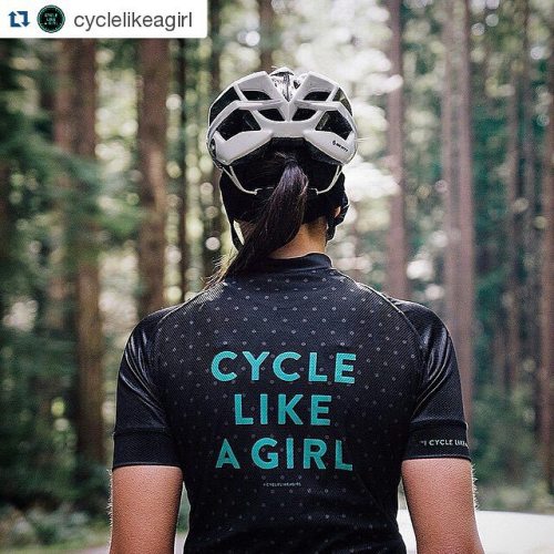 crossgram:  #thatkit love that kit, love women’s cycling, win, win #Repost @cyclelikeagirl with @rep