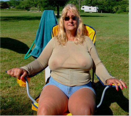 http://lovinthickmoms.tumblr.com/post/75629358890