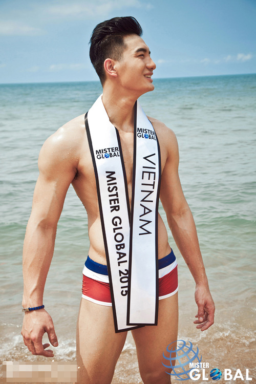 hunkxtwink:  Mr Vietnam Mr Global 2015 Hunkxtwink - More in my archive
