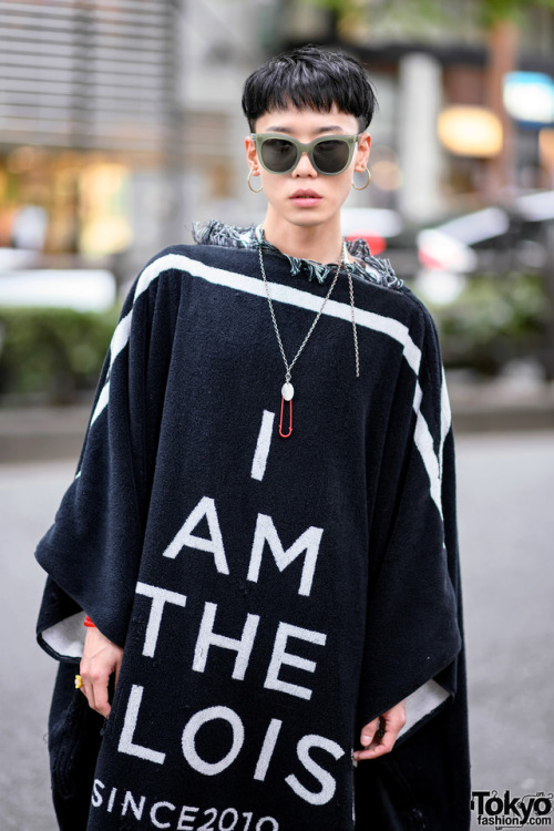 Japanese fashion designer S You on the street in Harajuku wearing an &ldquo;I Am The Soloist&
