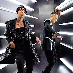 betterthankanyebitch: willsmith: I’ve been wanting to get on this FOREVER!! You