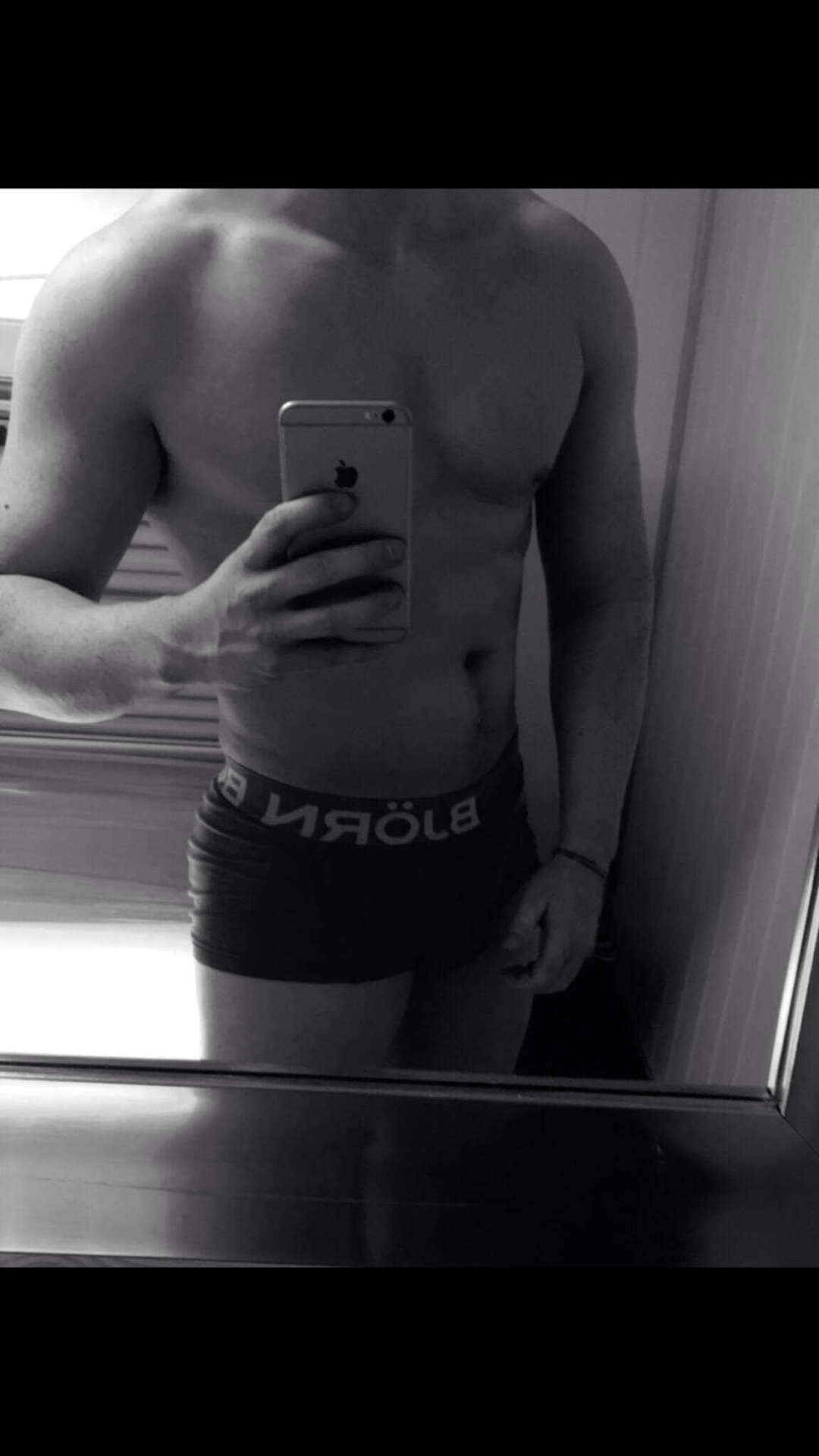 fbait2:        Dan (27) Dan is a total sugar daddy. He’s from Norway and he’s a suit designer, meaning he’s rich! He also has an incredibly high sex drive, so he cums a lot 🤤 💰 DM me for full sets  FagsBait 2 my backup  I got the hottest tea