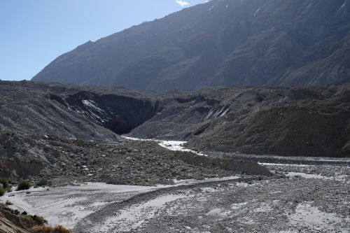 On our second day of hiking the landscape began to change. The water grew in prominence and the grou