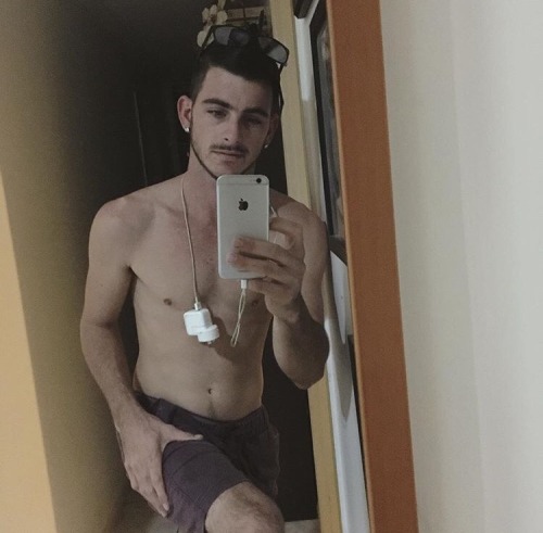 palmerlover:  Straight boy marky has no fucks to give, he’s ready to take it all off for you again. What should we see him do this time?