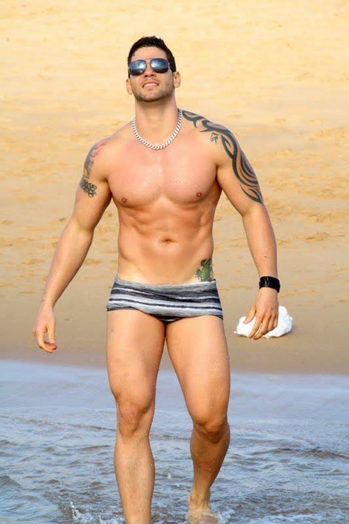 tarado-por-macho:  Rodrigo Lima, ex-BBB