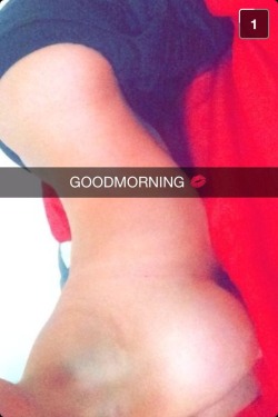 lookandlikexxx:  The morning is a bit better now! Sexy anon ! To be featured here ! Send a snap to lookandlikexxx , over 2200 followers!