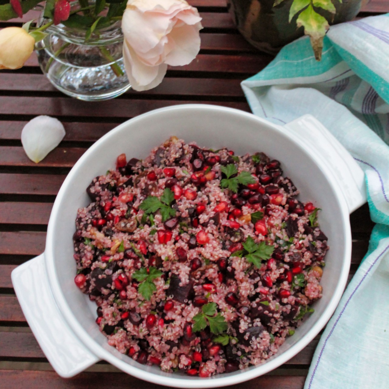 Quinoa for Salad
If you ask, if you can use quinoa for salad, the answer is: of course you can! Try to combine it with beetroot and pomegranate to get a delicious and pretty pink salad.