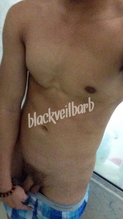 hakalau808:  bradtrinh:  B  Omg is this Kaison 