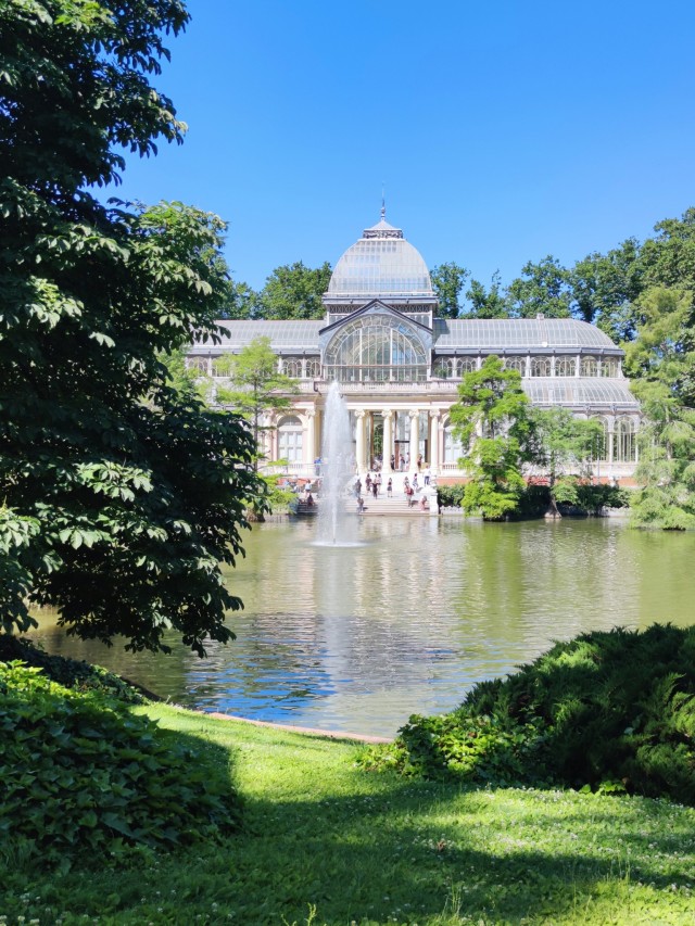 coolvistobueno:Palacio de Cristal en el Parque del Retiro de Madrid Foto Antonio Íñigo 