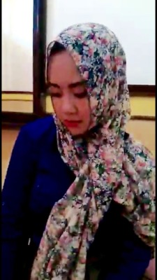 enciksarapanx:  Muka comel ayu awek tudung