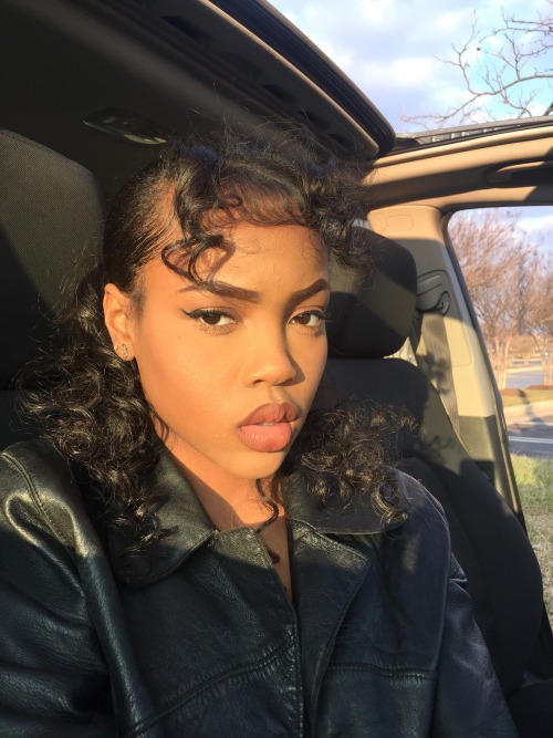 kingoftheheelstate:  aaijaaa:  ✨✨  😩😩😩😩