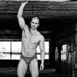 nightsinbrooklyn:  Todd Sanfield