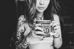ink-sweetea:  Tea time 🌜 Instagram: inksweetea