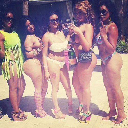 pussynthehood: #I.DREAM.OF.PU$$Y!!!!PUSSYNTHEHOOD!DIARY OF A FREAK BROAD @ PUSSYNTHEHOOD.TUMBLR.COM 
