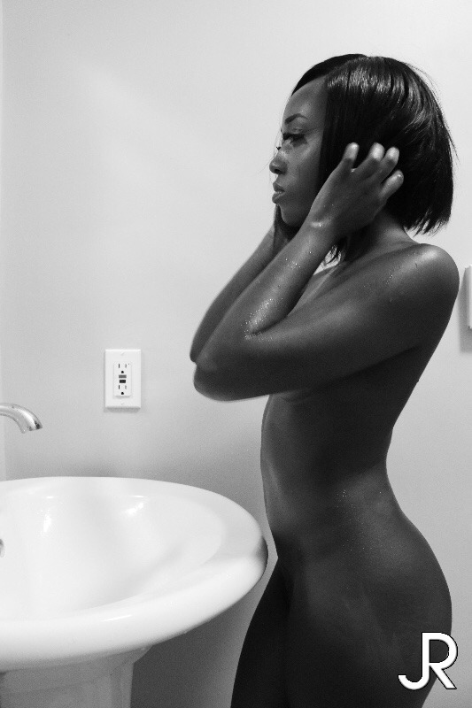 audacitycouture:  “Women need real moments of solitude and self-reflection to balance