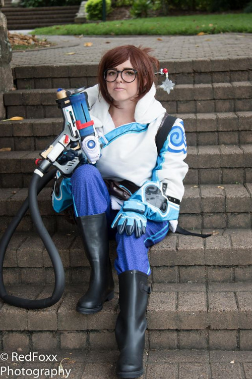 Cosplayed Mei today! Didn’t stay in Jacket long as I overheated within 10 minutes it was so hot, yay