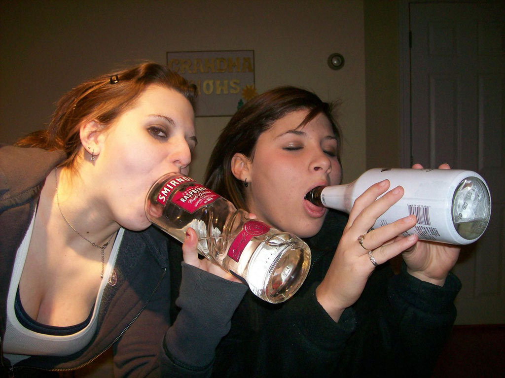 boozedgf:  http://boozedgf.tumblr.com/