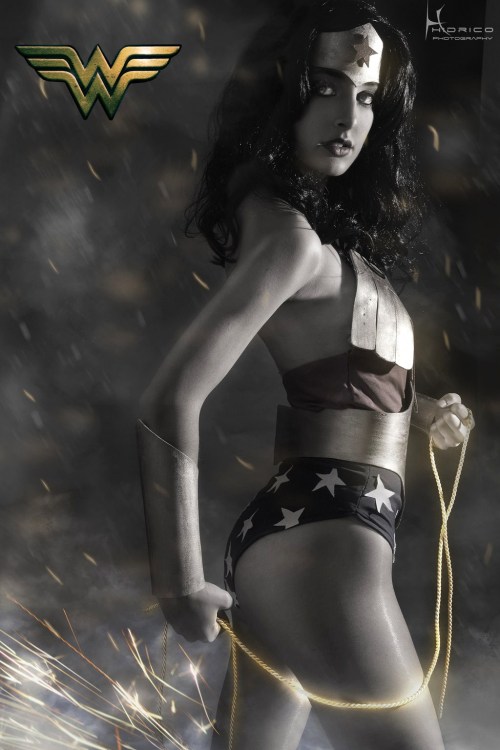 HOTTEST COSPLAY GIRLS