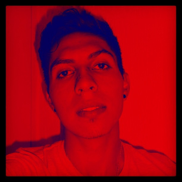 #me #rojo #yo #guy #man (en Villas de la hacienda)