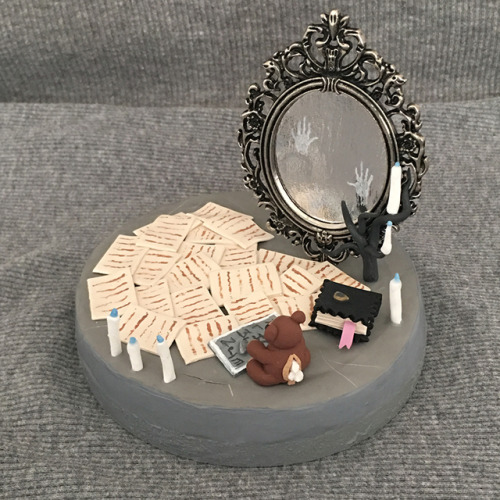 lizzi-craftdiary: ~Mirror Tale~It’s been a while since I last sculpted, so I made a chibi figure as 