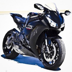 chairellbikes4life:  CBR1000RR  For S/O Tag