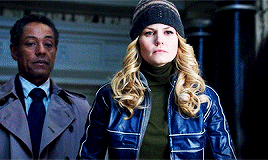 swanqueensails:  Swan Queen Appreciation Week  |  Day 7 - Free choice↳   Swan Queen +
