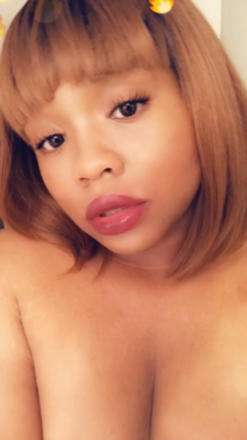 tsangelsin:  tsangelsin:  tsangelsin:Spit on me and choke me and call me sexy and tell me you love meKik Niquelblack  Reblog for a sexy video