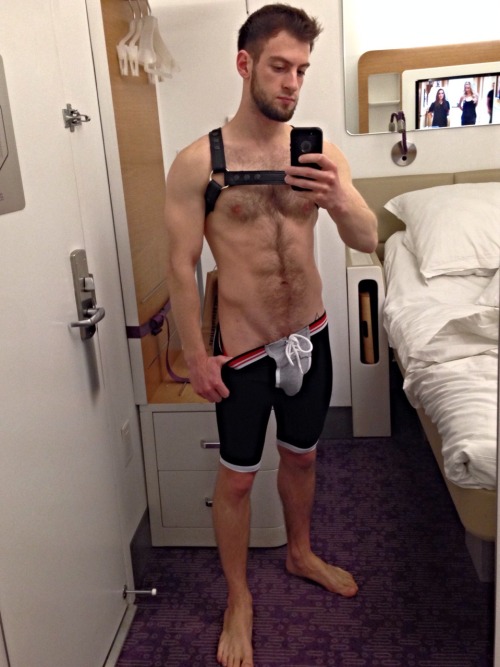 bearkinder:  Hmmm, guess I know what I’ll be looking for next time I go gear shopping