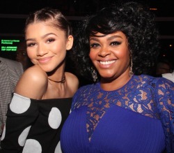 its-ashley-95baybe:  Zendaya and Jill Scott