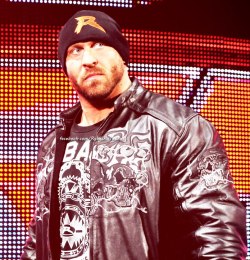 cenationpunkermizfit:  Ryback ♥  Feed Me!