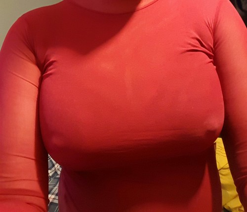 I forgot how great my tits look in this top. ;)