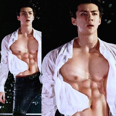 Oh Sehun Abs / Exo Lay Shows Off His Perfect Abs Kpopmap / The perfect sehun exo abs animated gif for your conversation.