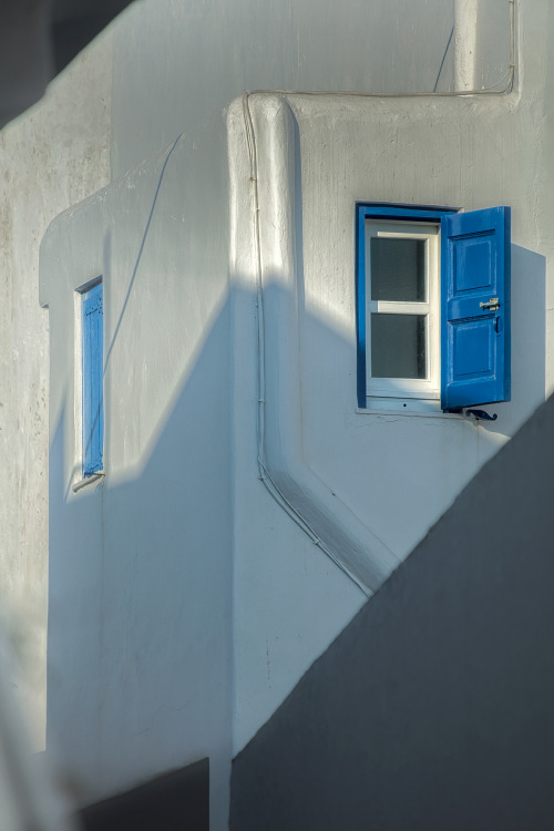 Light and shadow—Mykonos, Greece 2017