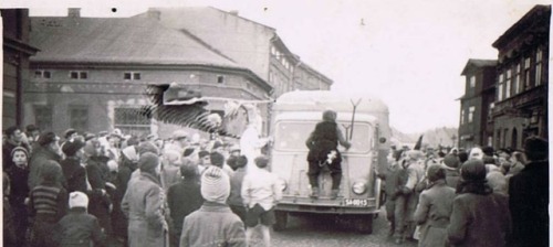 lamus-dworski:Dziady, Jukace - New Year’s carolers in the region of Żywiecczyzna, southern Pol
