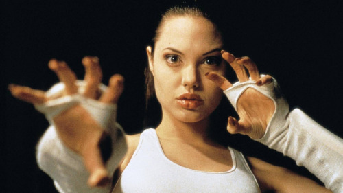 guts-and-uppercuts:  An eighteen year old Angelina Jolie in “Cyborg 2″, the sequel to th