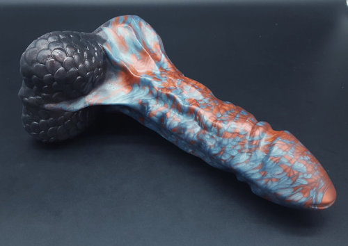 https://www.etsy.com/listing/615976513/the-fuolornis-fire-dragon-dildo-mature