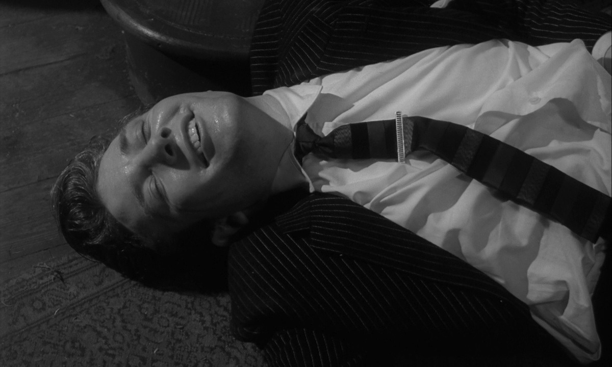 ozu-teapot:    Saturday Night and Sunday Morning | Karel Reisz | 1960  