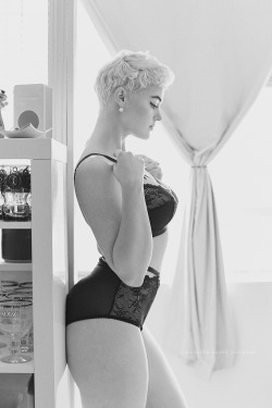 stefaniamodel:  Stefania wearing Dita Von Teese