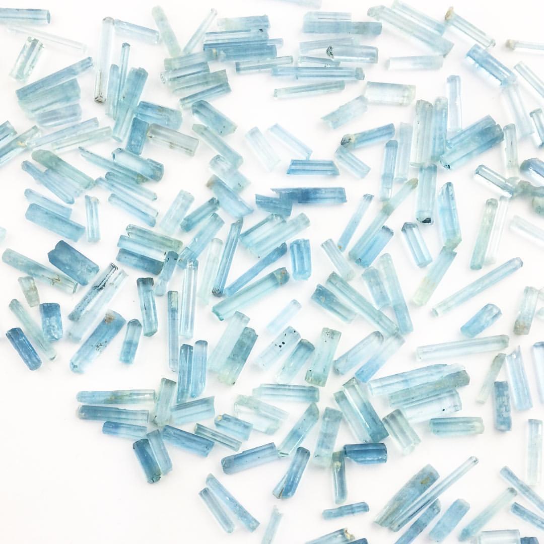 structureminerals:  Aquamarine from Vietnam  $8/gm, link in bio or StructureMinerals.com