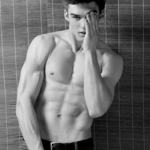 sexyhotlads:  For more hot guys: https://www.tumblr.com/blog/sexyhotlads